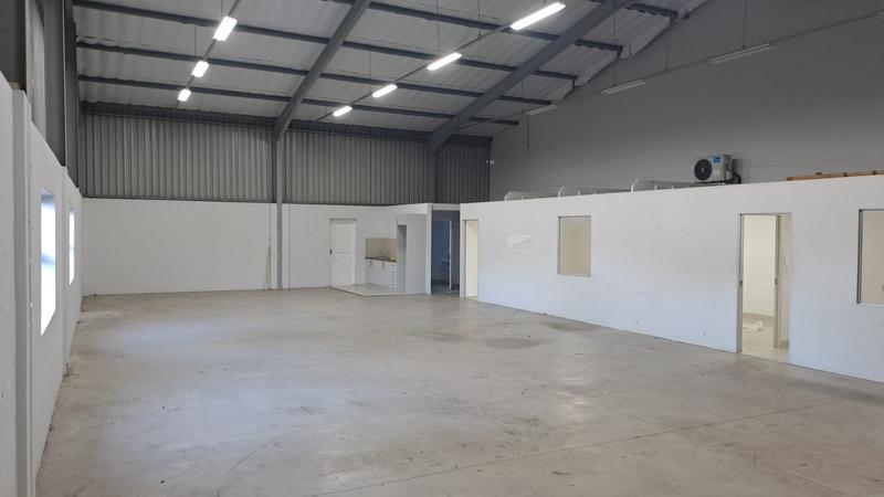 To Let commercial Property for Rent in Newton Park Eastern Cape